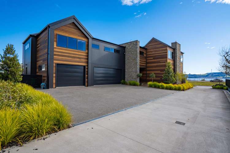 336 Lake Terrace Two Mile Bay_33