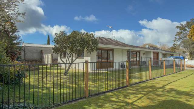 Compact, Complete, and Move In Ready