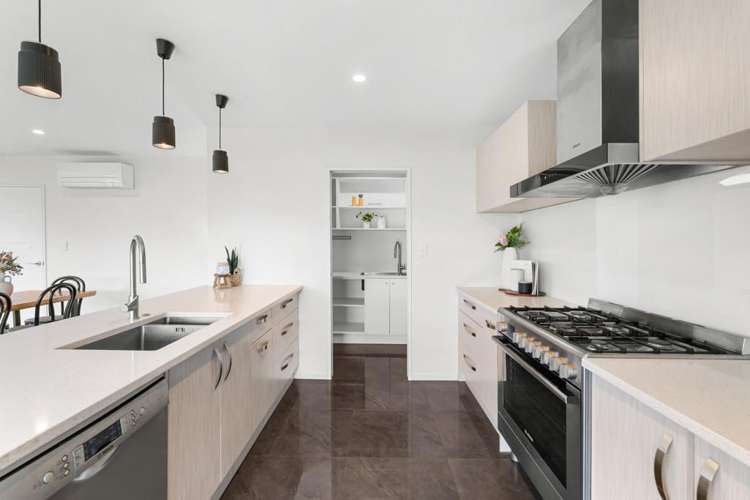 1 Dow Square Wigram_2