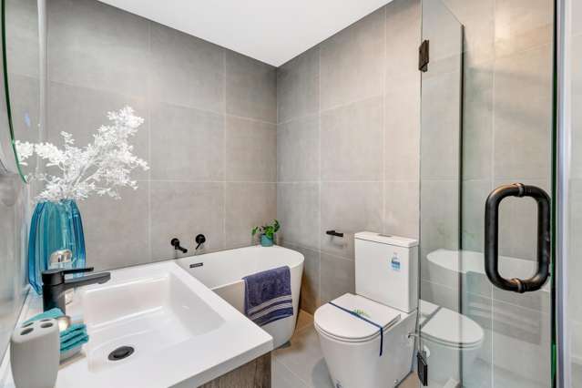 8 Pleasant Way Matakatia_2