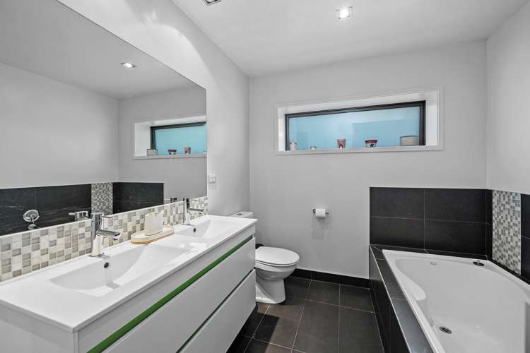 15 Beechwood Road Rothesay Bay_30