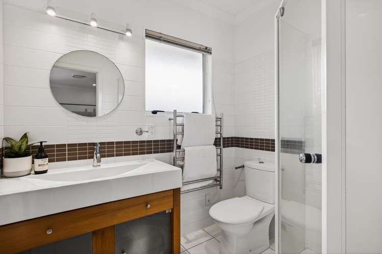 16 Glenties Lane Ellerslie_17