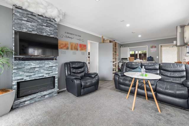 6a Ben Lora Place Mangere East_3