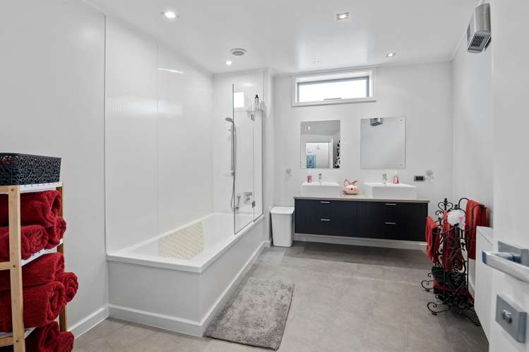 127 Coutts Road Gore_14