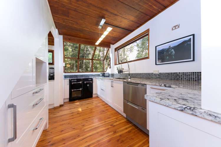 125 Laingholm Drive Laingholm_6