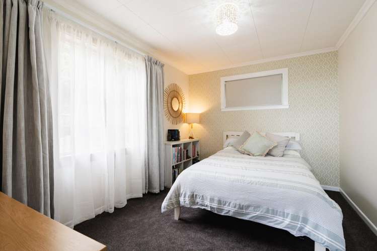 71 Leckhampton Court Clyde Hill_30