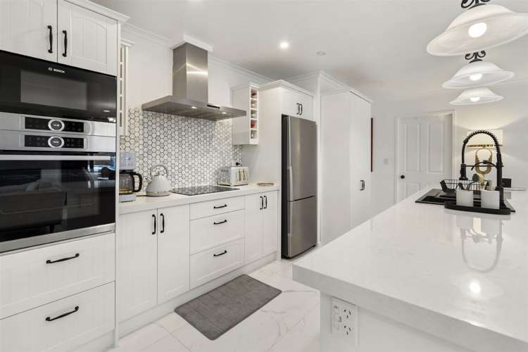 22 Sunvista Avenue Oteha_5