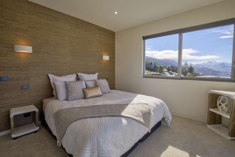 1 Conifer Lane Queenstown_21