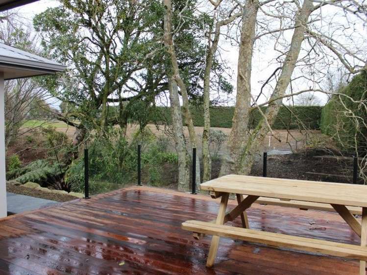 6 Mokihi Way Inglewood_16