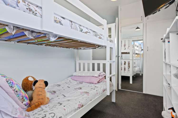 72 Dunedin Street Redwood_13