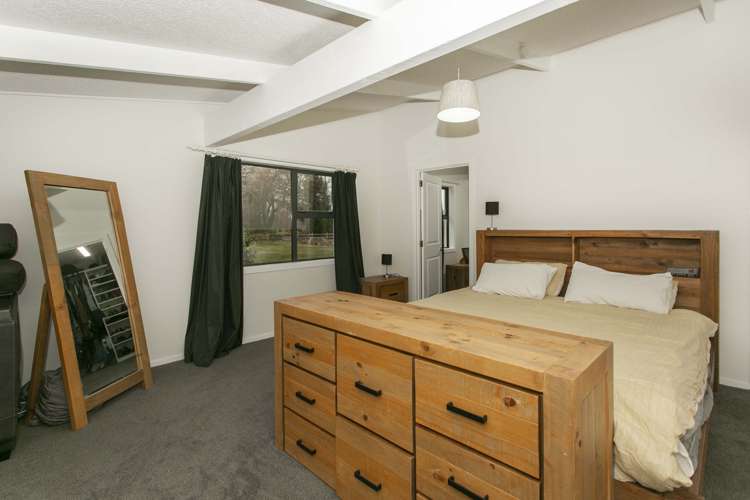 108 Smithfield Road Elgin_9