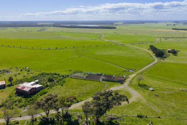 526 Lake Road Himatangi_2