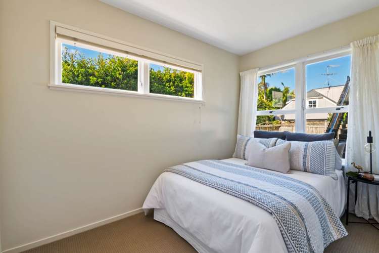 3/221 Hurstmere Road Takapuna_9