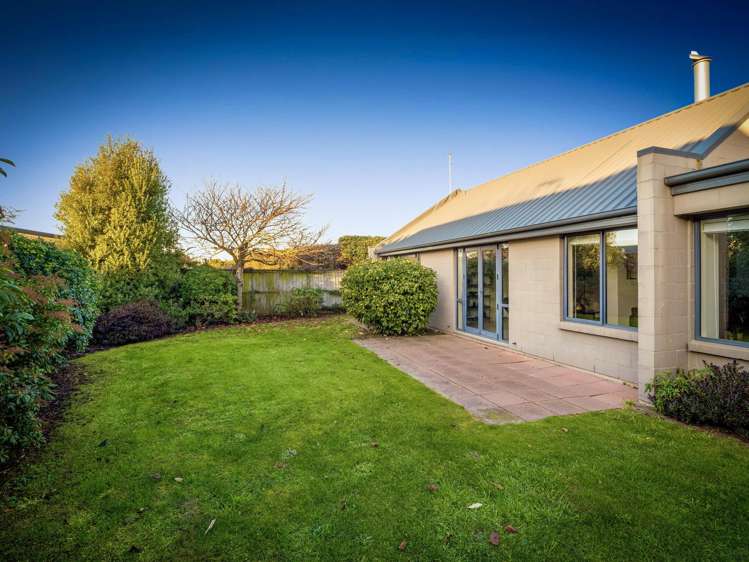 45 Millstream Drive Lincoln_12