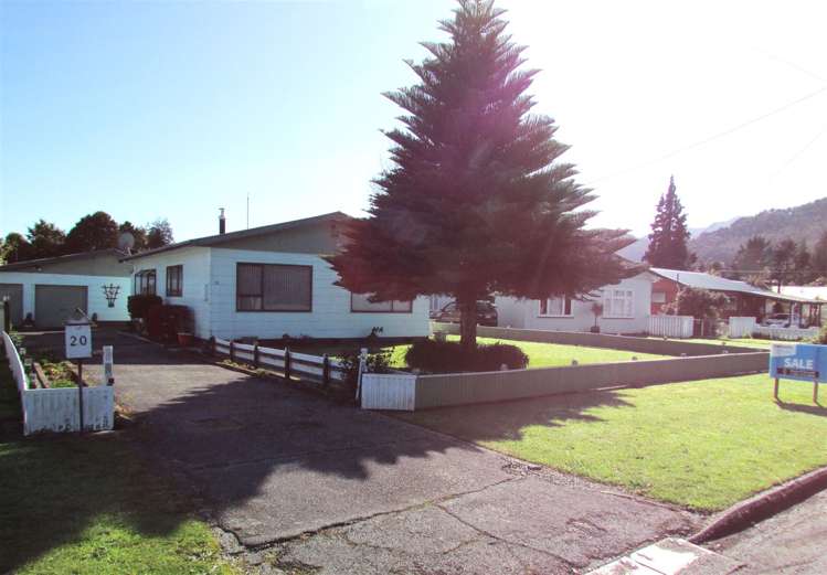 20 Pitt Street Runanga_23