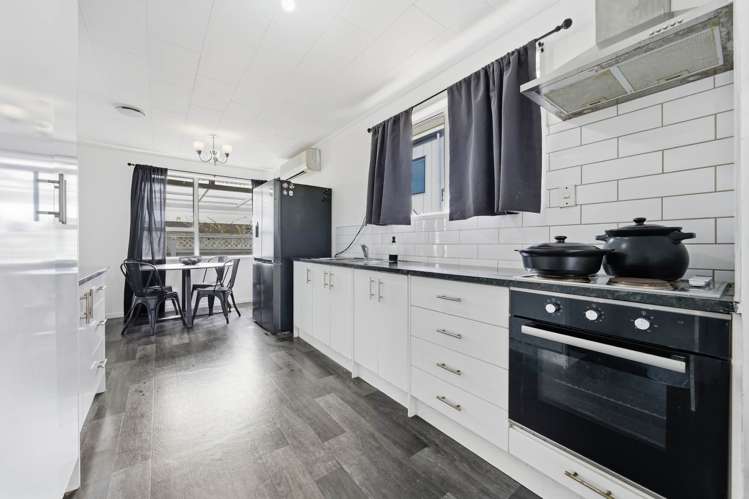 4 Desford Place_1