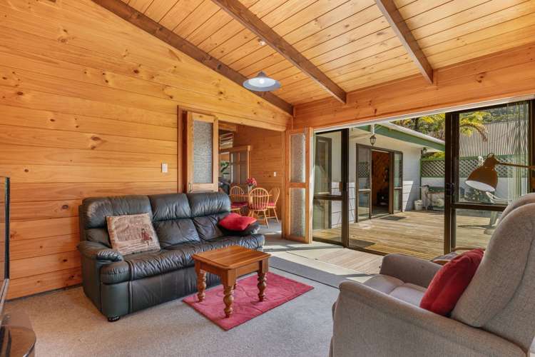 17 Huia Street Waikawa_19