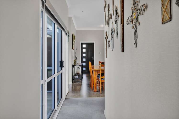 13 Regent Street Hawera_34