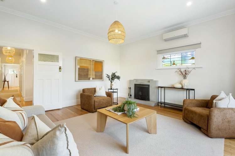 7B North Avenue Narrow Neck_17