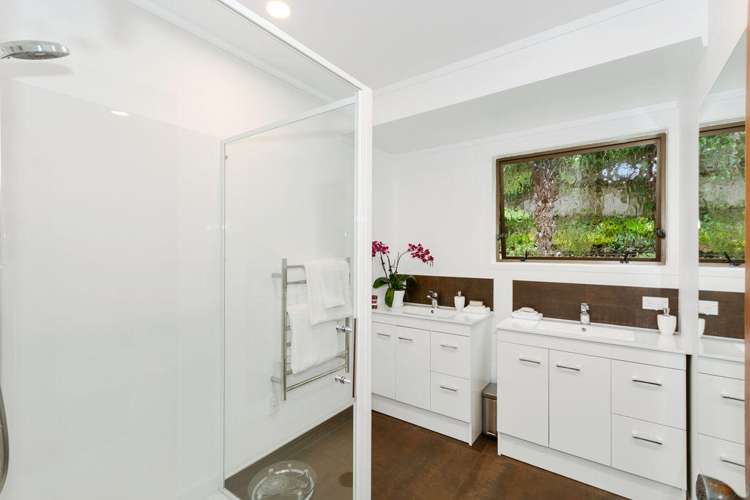 130 Otitori Bay Road Titirangi_12