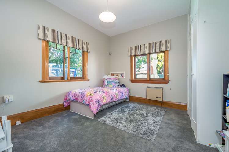 12 Pharazyn Street Melling_16