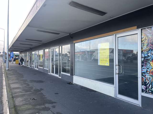 Retail with profile in Linwood