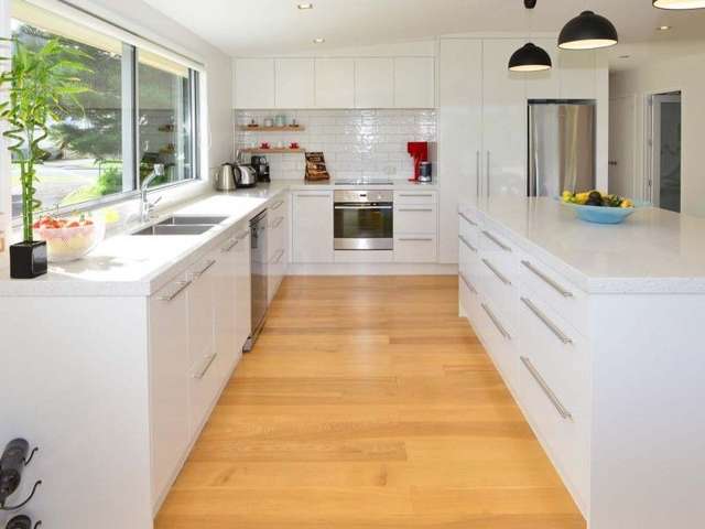 49 The Circle Manly_4