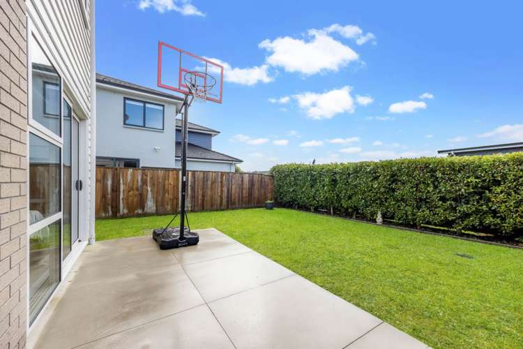 48 Vincent McGrath Crescent Swanson_14