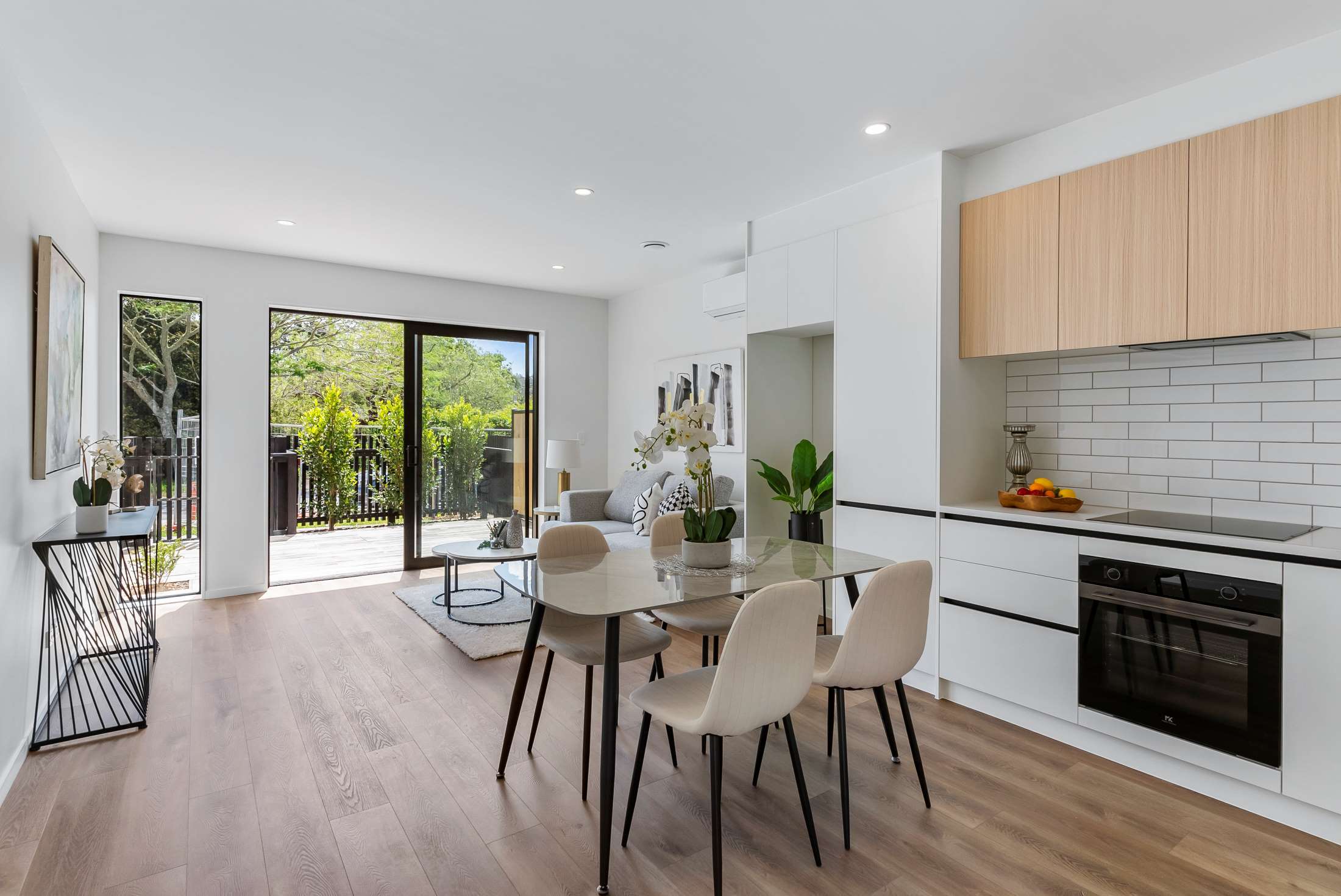 RVD at Riverhead, Rodney