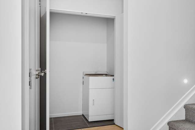 62 Pencaitland Drive Flat Bush_4