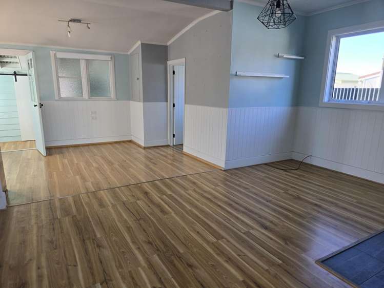 71 Beach Road_3