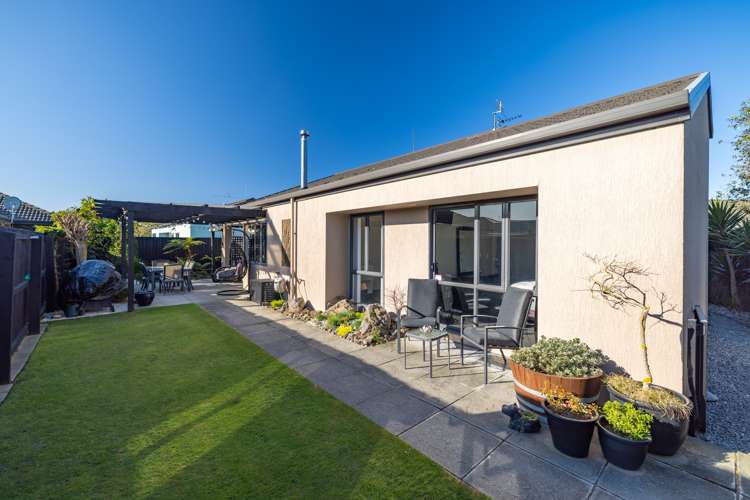 2/66 Broadhaven Avenue Parklands_8