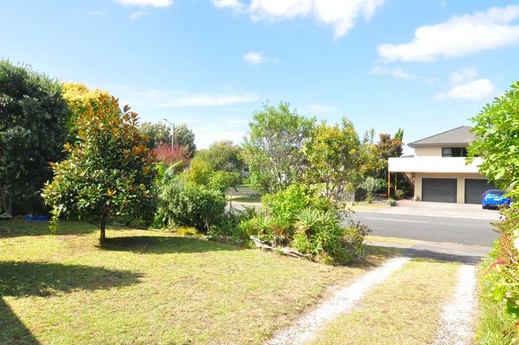 110 Mayfair Avenue Whangamata_18