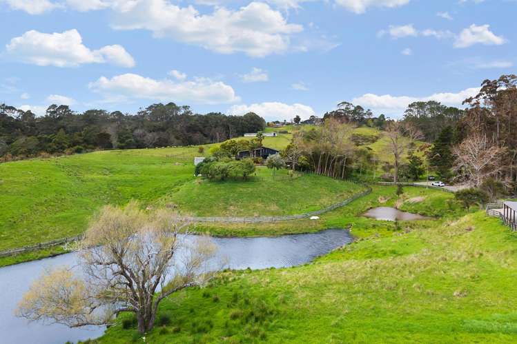 197 Forest Hill Road Waiatarua_33