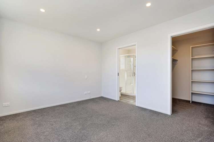 66 Kelvin Crescent Allenton_11