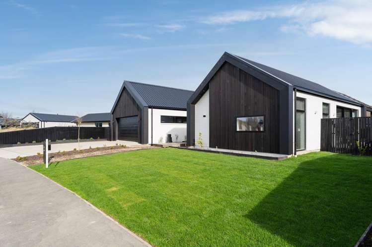 15 Franks Place Outram_41