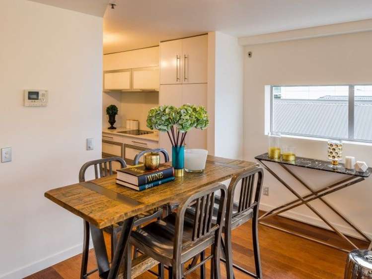 14/74 Oriental Parade Oriental Bay_7