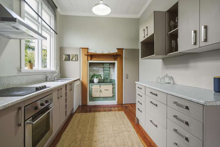 130 Cavell Street Tainui_12