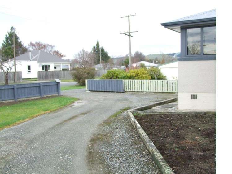 46 Dryden Street Milton_18