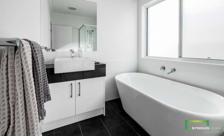 4D /61 Osborne Road Amberley_18