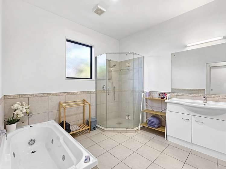 141 Lisland Drive Kinloch_34