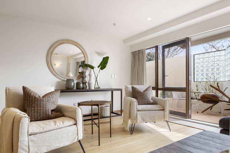 1b/27 George Street Newmarket_5