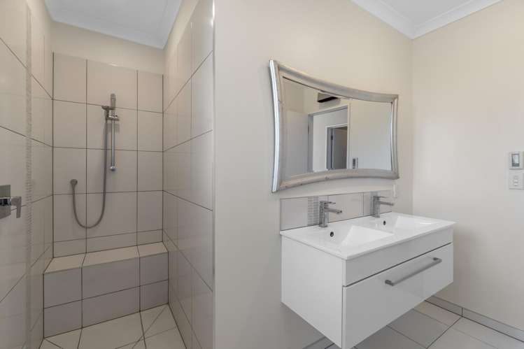 98 Infinity Drive Pegasus_15