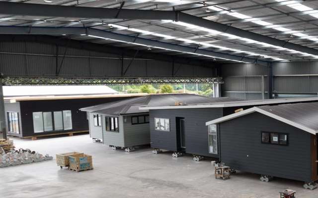 Prefab vs traditional construction