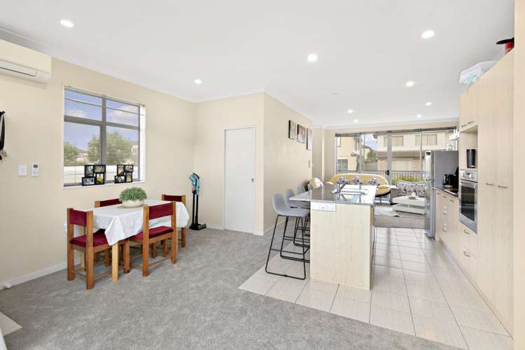 9 Manchester Drive Flat Bush_5