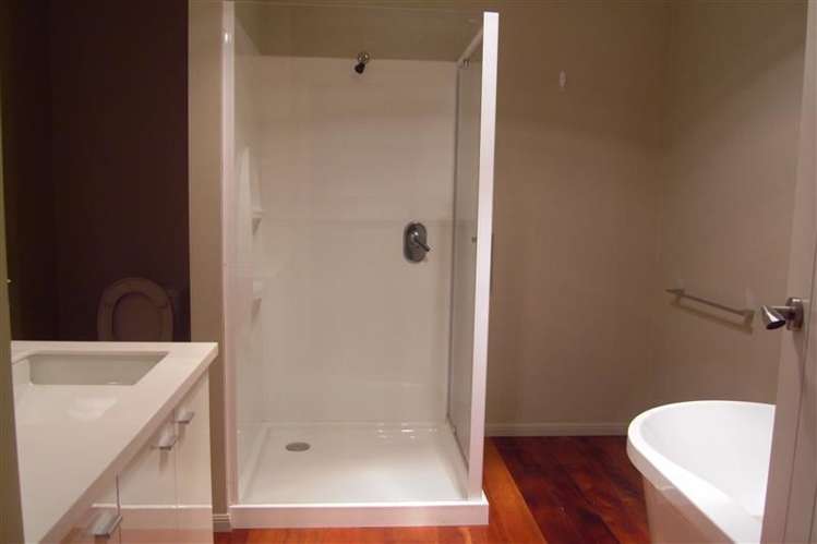 124 Kent Road Burgess Park_8