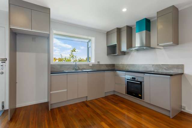 2A Aratonga Avenue Greenlane_3