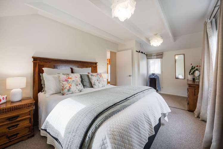 2/47 John Downs Drive Browns Bay_5