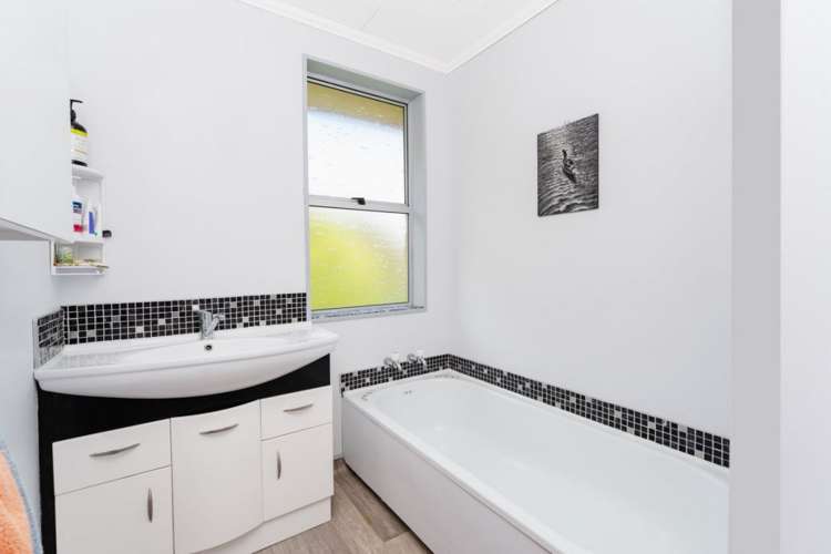 121 Manapouri Street Maia_22