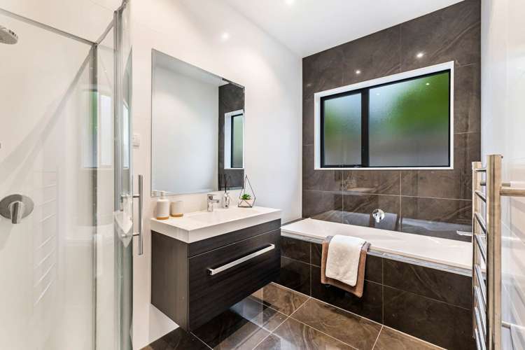 22 Cilliers Drive Silverdale_14